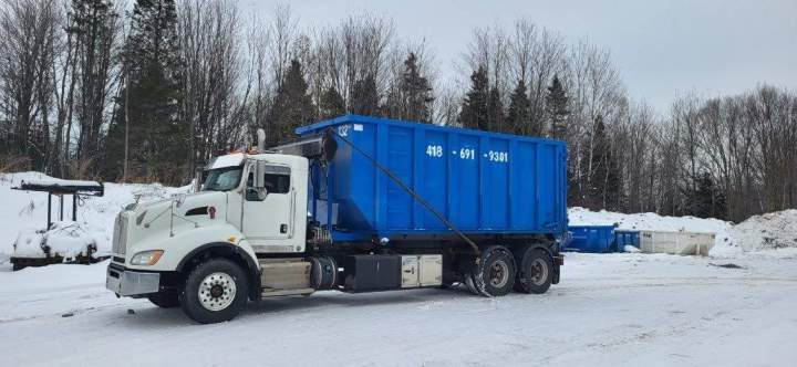 Service de conteneurs, Saint-Lambert-de-Lauzon